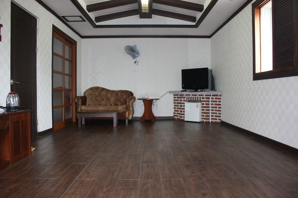 Bali Motel Tedžon Exteriér fotografie